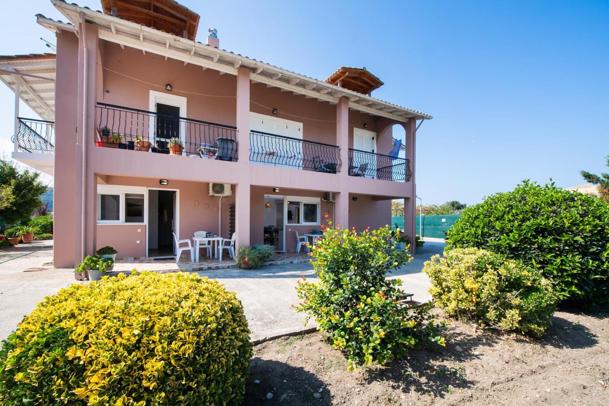 Ruellia Luxury Apartments Kalligoni Exteriér fotografie